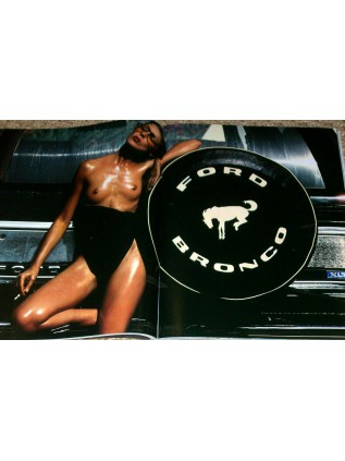 LUI 203 -  Anicée Alvina, Aslan