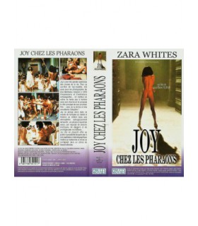 JOY CHEZ LES PHARAONS Zara Whites