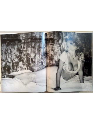 PAMELA ANDERSON Photographies de Stephen Wayda